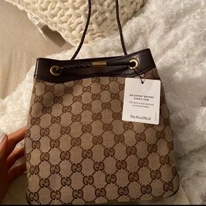 Gucci bucket bag purse crossbody